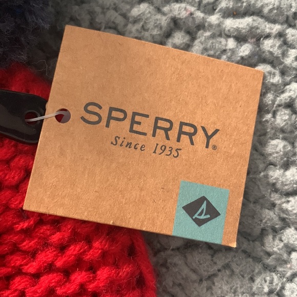 NWT SPERRY BEANIE - Picture 2 of 5